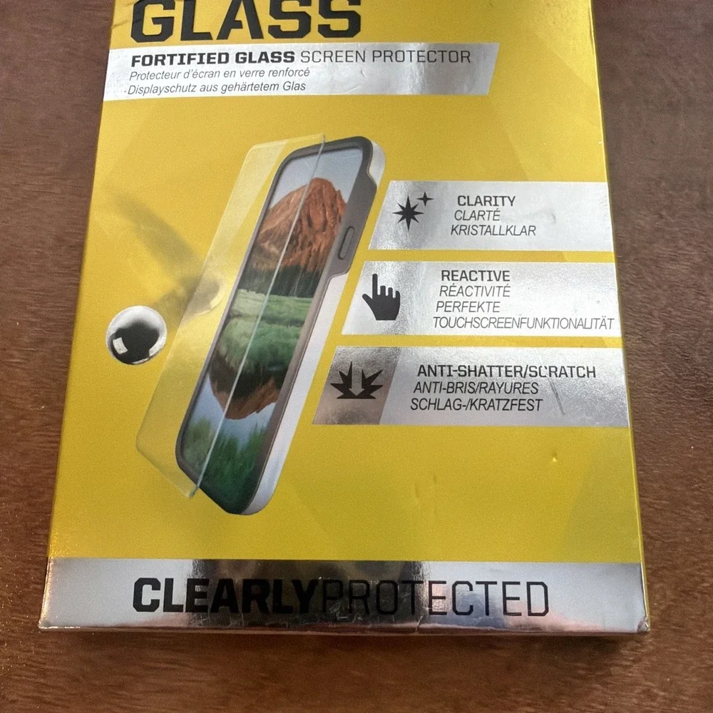 OtterBox ALPHA GLASS SERIES Screen Protector for iPhone 8 Plus/7 Plus/6s Plus VA